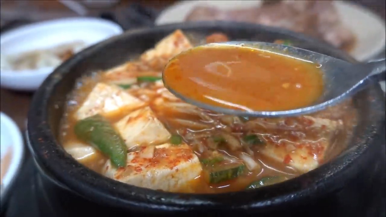 차돌된장뚝배기 9,000원입니다.